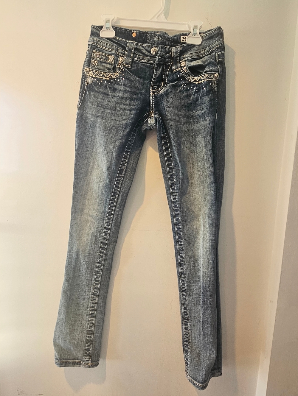 Miss Me Embellished Rhinestone Straight Jeans Distressed Pocket Denim Size 24